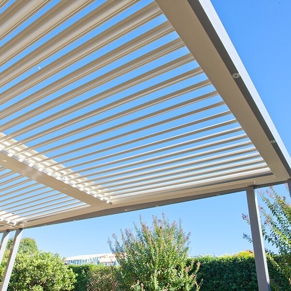 Classic Willoughby Pergola Design with Modern Transformation