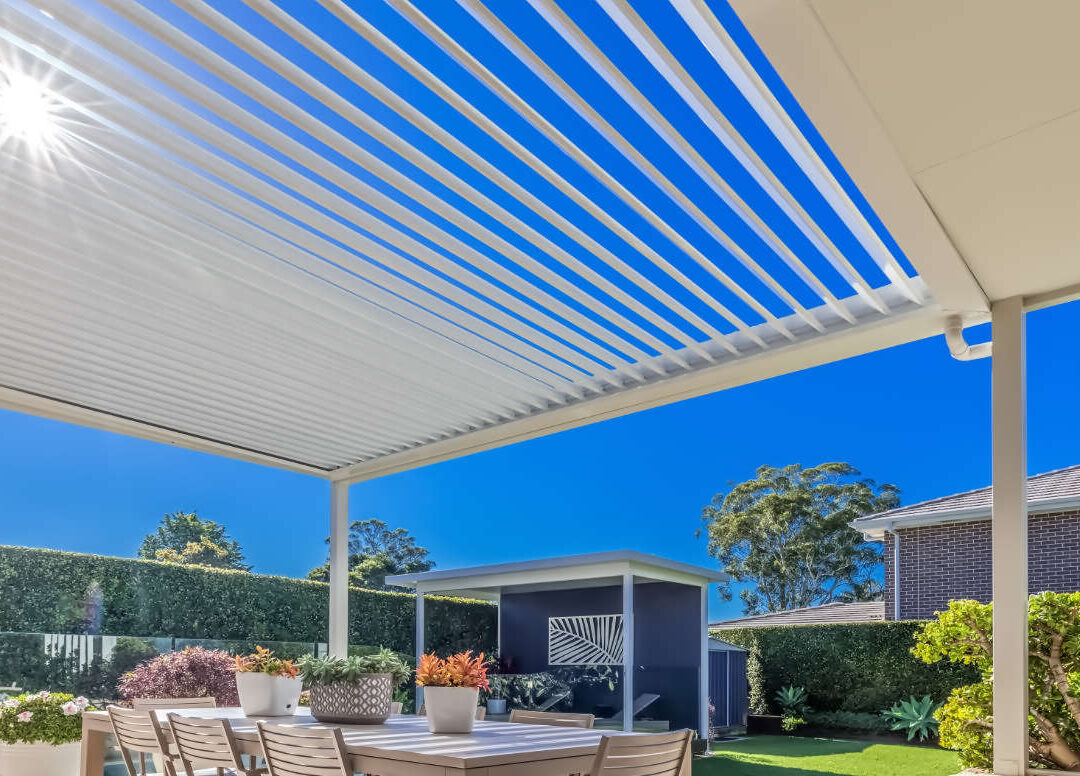 Reasons to Have a Pergola With an Opening Roof In Your Garden