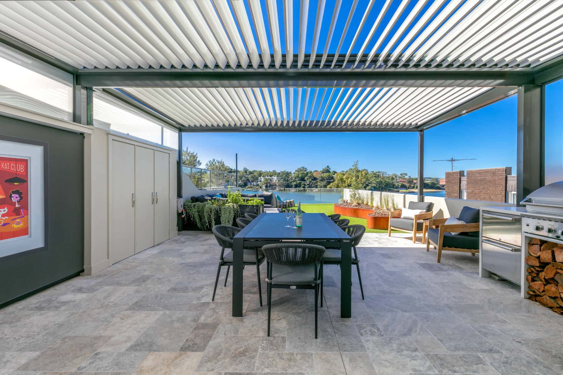 Abbotsford pergola with a view of the yard.
