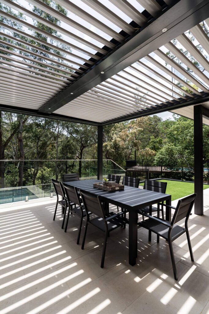 West Pymble pergola viewing into the backyard.