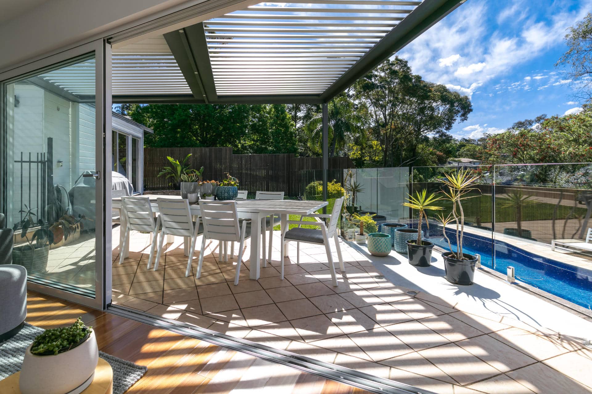 Opened louvres on Frenchs Forest pergola during the day.