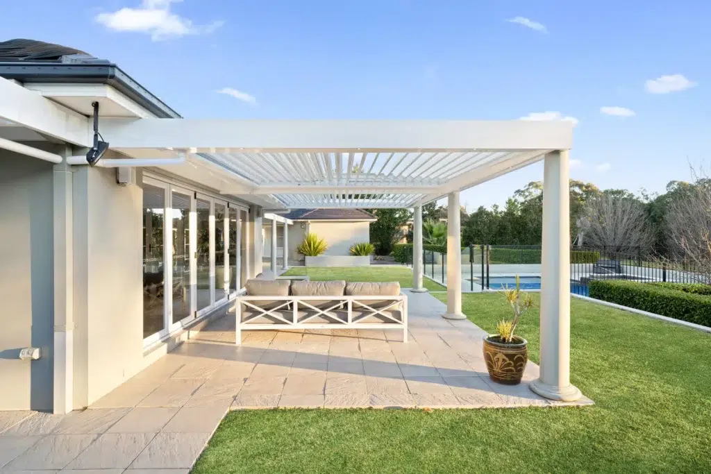 Grasmere opening roof from side view.